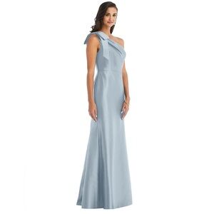 Alfred Sung Bridesmaid dress